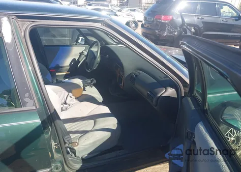 1992 Pontiac Bonneville Se z USA, uszkodzony, nr VIN 1G2HX53L7N1217410